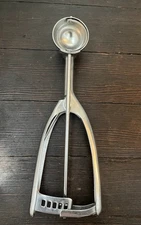 Vollrath 18-8 Stainless Steel Small Ice Cream Food Scoop 1.25 Inch Mini 47160