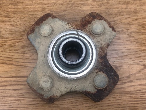 2000 Honda Foreman TRX 450 ES 4X4 OEM Right Rear Wheel Axle Hub - Picture 3 of 3
