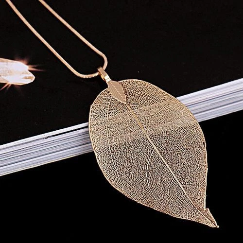 Gold leaf pendant necklace deals