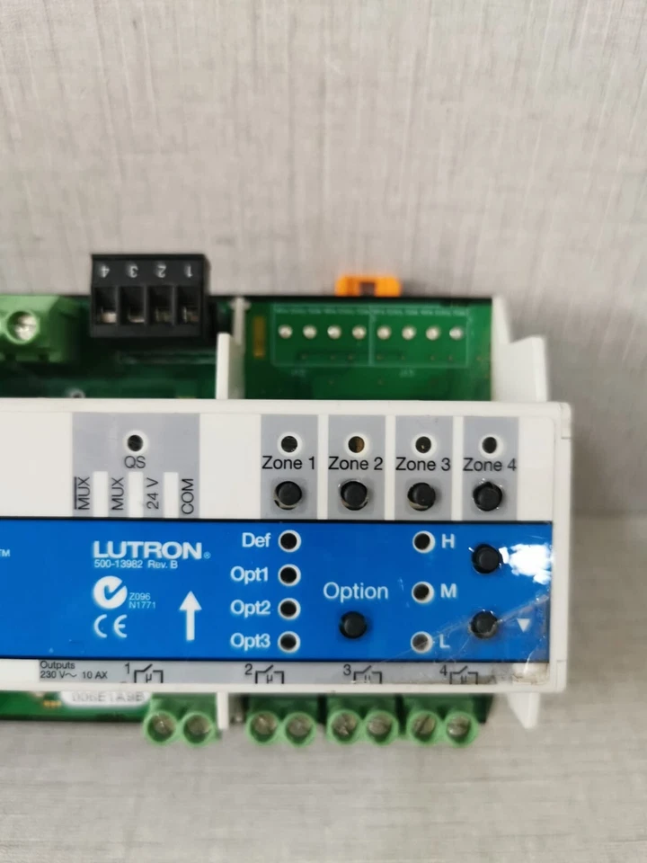 LUTRON QSNE-4S10-D Energi Savr Node Controller 230V 50/60Hz 200mA -W/O ACCS. - Image 4 of 4