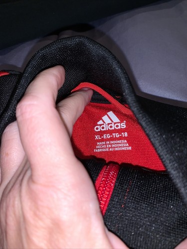 Adidas Track Jacket Boy’s XL Full Zip Red Black 3 Stripes Mock Neck Sz 18 - Picture 4 of 9