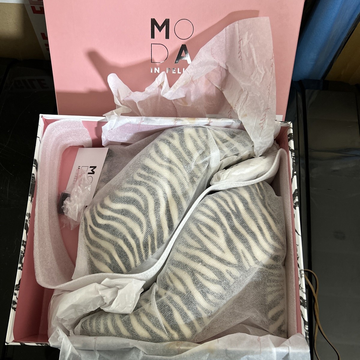 MODA IN PELLE Zebra Print Calf Hair V-Cut Shoe Boot Monochrome UK