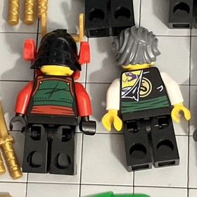 LEGO&reg; Minifigure Lloyd Jungle Knee Pads Tournament 70749 Ninjago G5 5