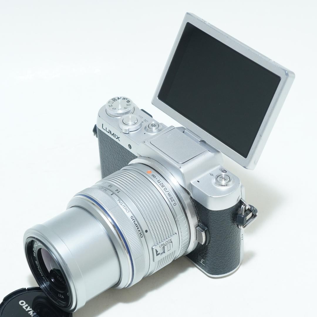 READ [Exc+5] Panasonic DMC-GF7 LUMIX Camera Body 12-32mm