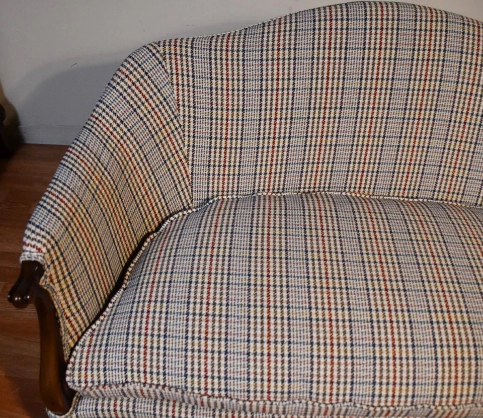 Hickory Chair since 1911 French Mahogany spring-seat loveseat / settee - Image 2 of 4