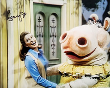 Emmy Jo THE NEW ZOO REVIEW 1972 Signed 8X10 Photo #2