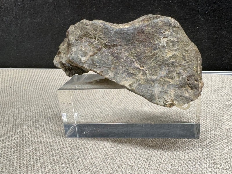 mineral specimen rock Acrylic Clear Block 69 with Rock glued to it see pics