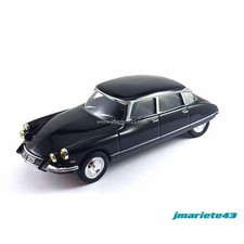 Citro n DS 19 1957 black 1:43