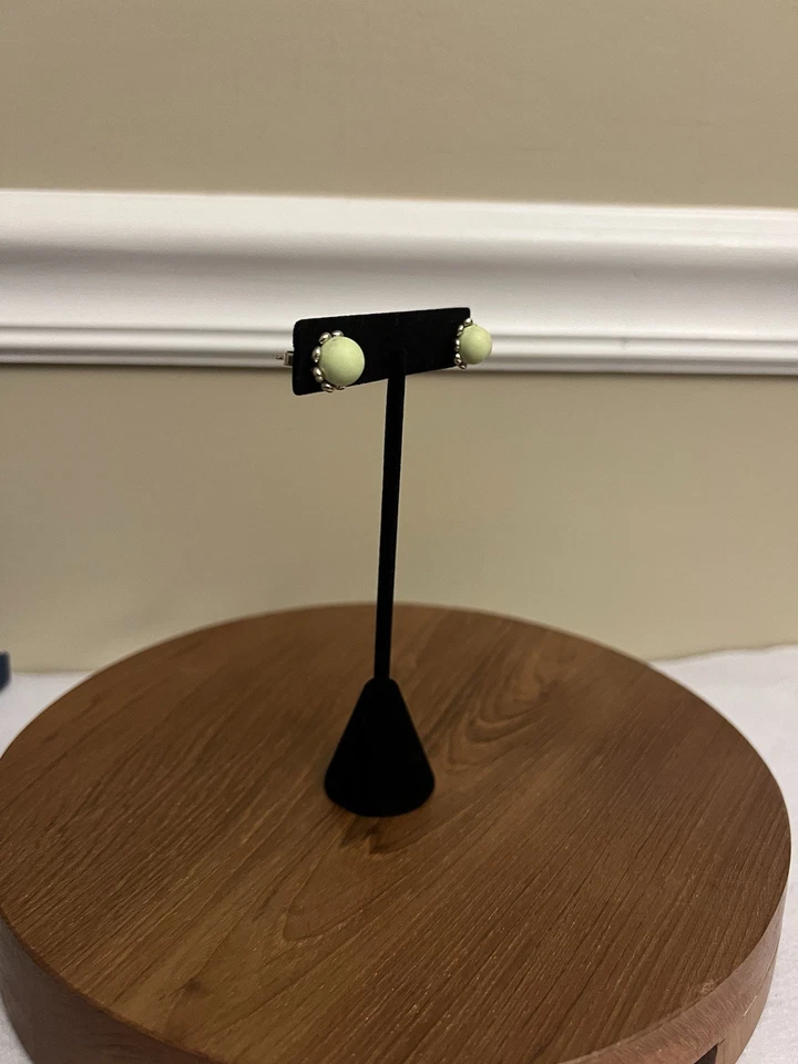 Aretes Ann King crisoprasa de limón de plata de ley Foto 2 de 4