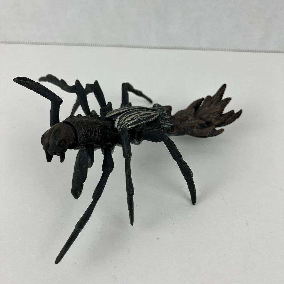 King Kong Arachno Claw Monster & Dragonfly Playmates 5" 2005 Movie Action Figure - Image 3 of 4