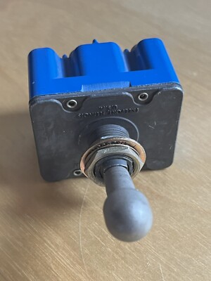 Ms24660 MS24660-23D Toggle Switch ON-ON 4PDT Locking Lever Screw 20A Panel ...