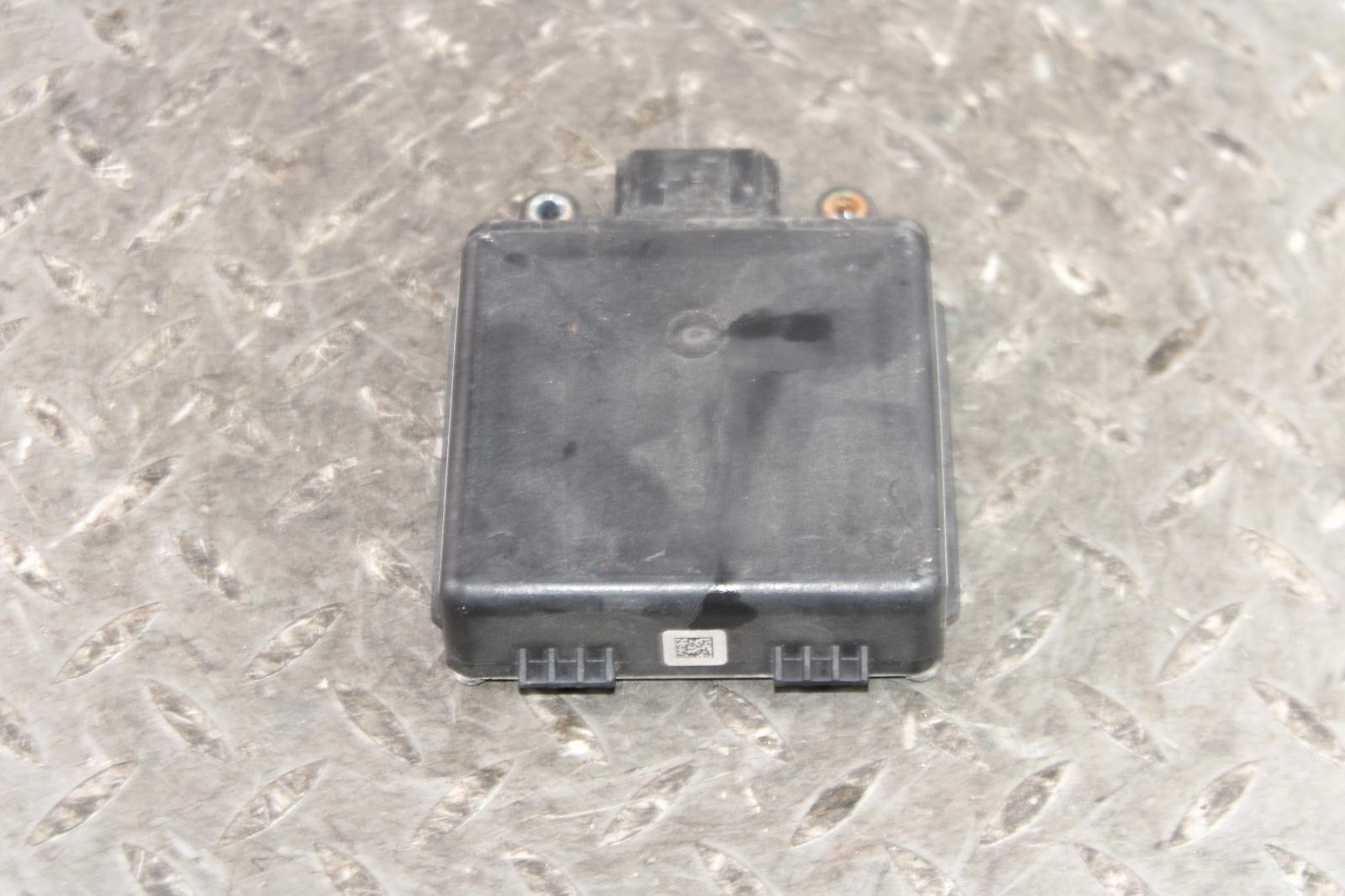 14-19 QUATTROPORTE Passenger Righ RH Side Blind Spot Radar Control Module OEM OE