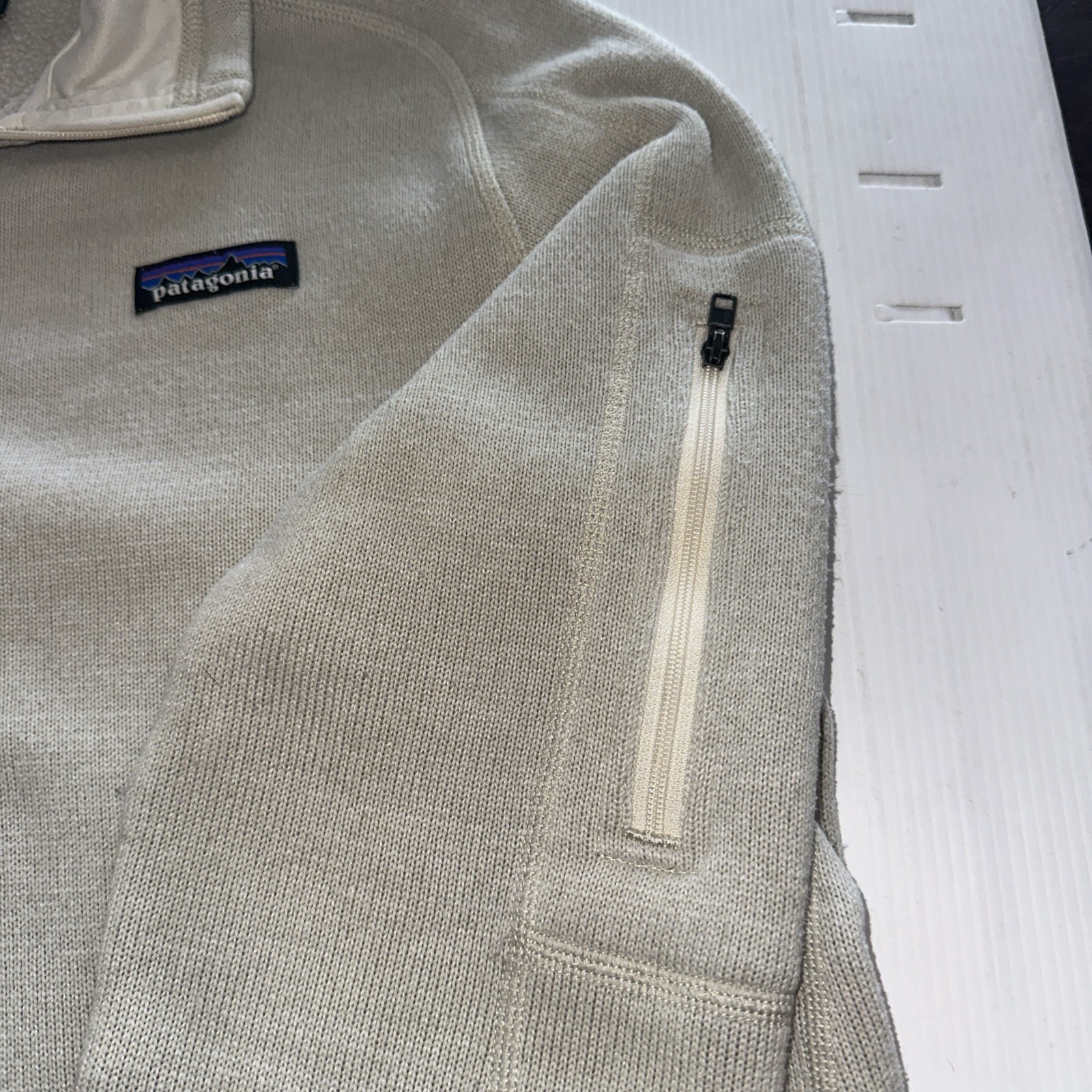 Patagonia Womens Women's Better Sweater 1/4-Zip Oyster White Pullover XL thumbnail 3