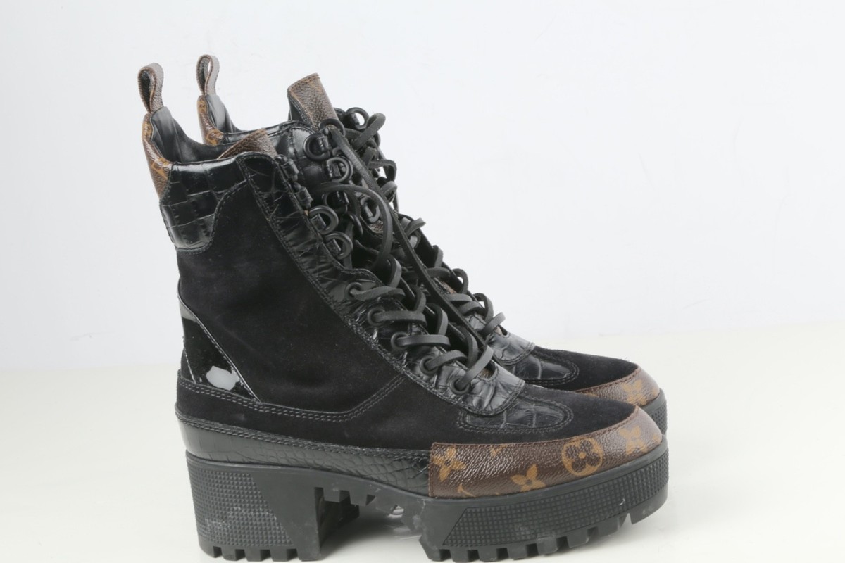 LOUIS VUITTON Boots Suede Monogram Laureate Platform Lace Desert