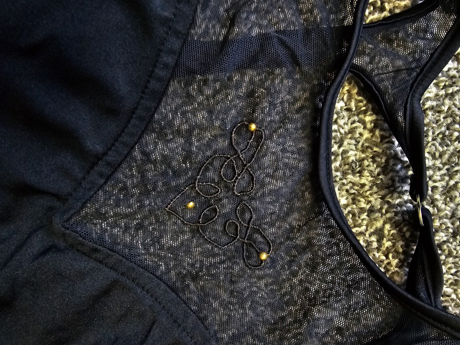 Picture 4 of 6
