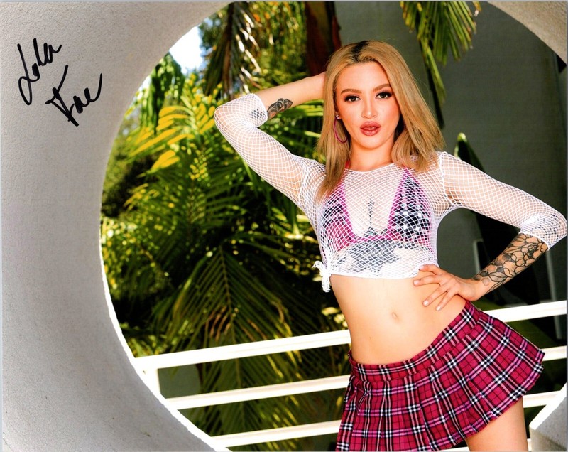 Lola Fae Super Sexy Hot Signed 8x10 Photo Porn Star Adult Model COA Proof 113