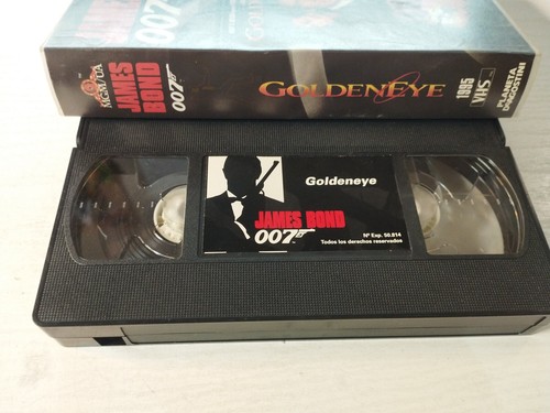 007 GOLDENEYE Pierce Brosnan - VHS Cinta Tape Espagnol - Picture 4 of 5