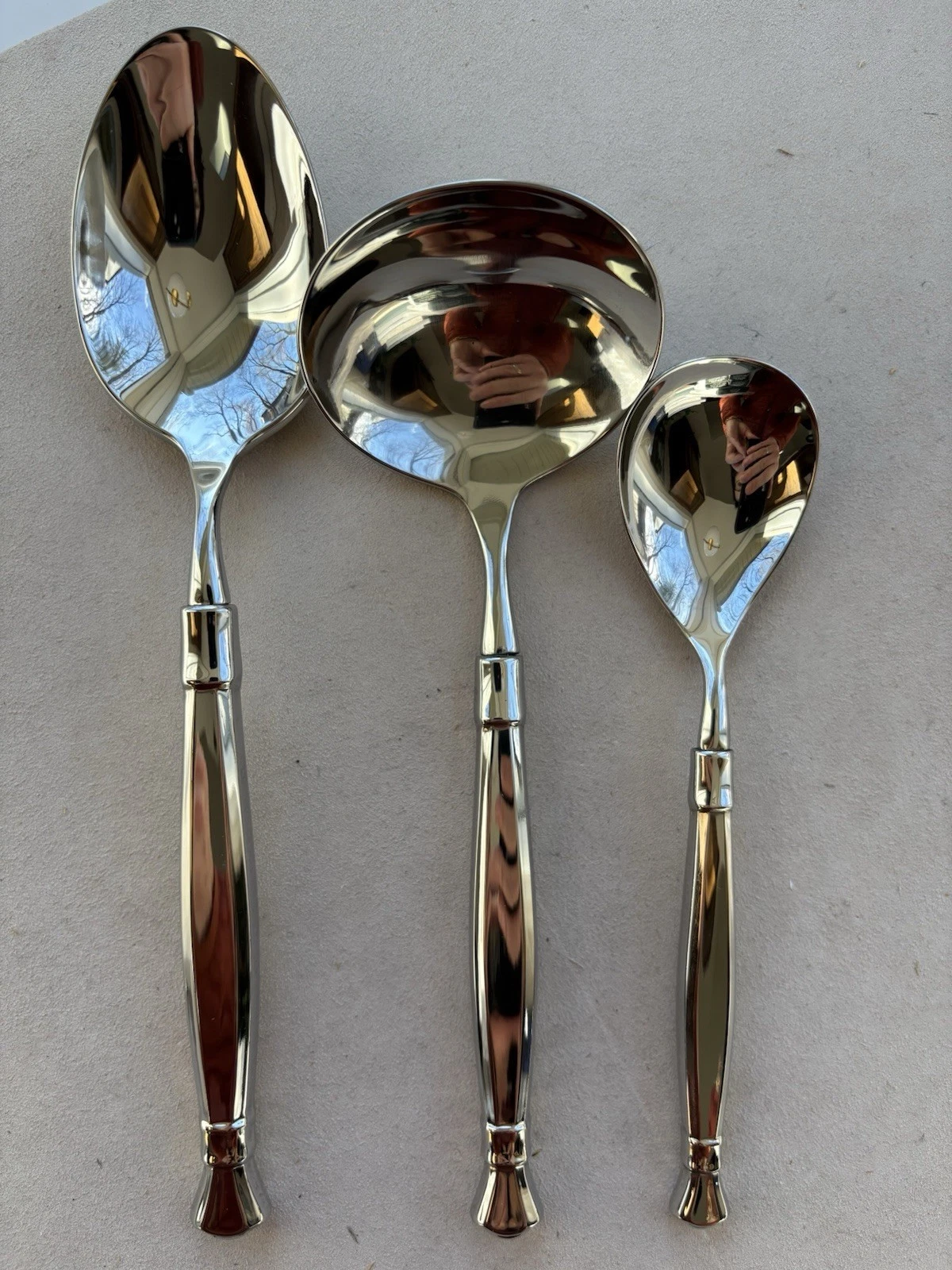 Oneida - ACT I - 3 pc hostess set (gravy ladle, tablespoon and sugar spoon) NEW