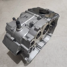 2009 - 2020 Kawasaki KLX250 S/SF CRANKCASE L/R SET BOTTOM END & HARDWARE OEM