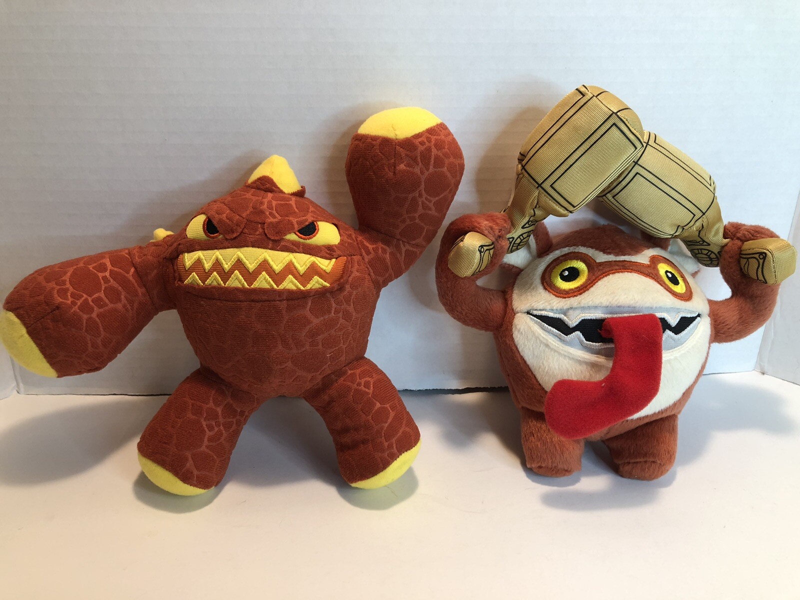 2012 Lot of 2 Activision Skylanders 8’