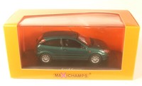 Ford Focus Mk1 (GrüN Metallic) 1998 1:43 Maxichamps