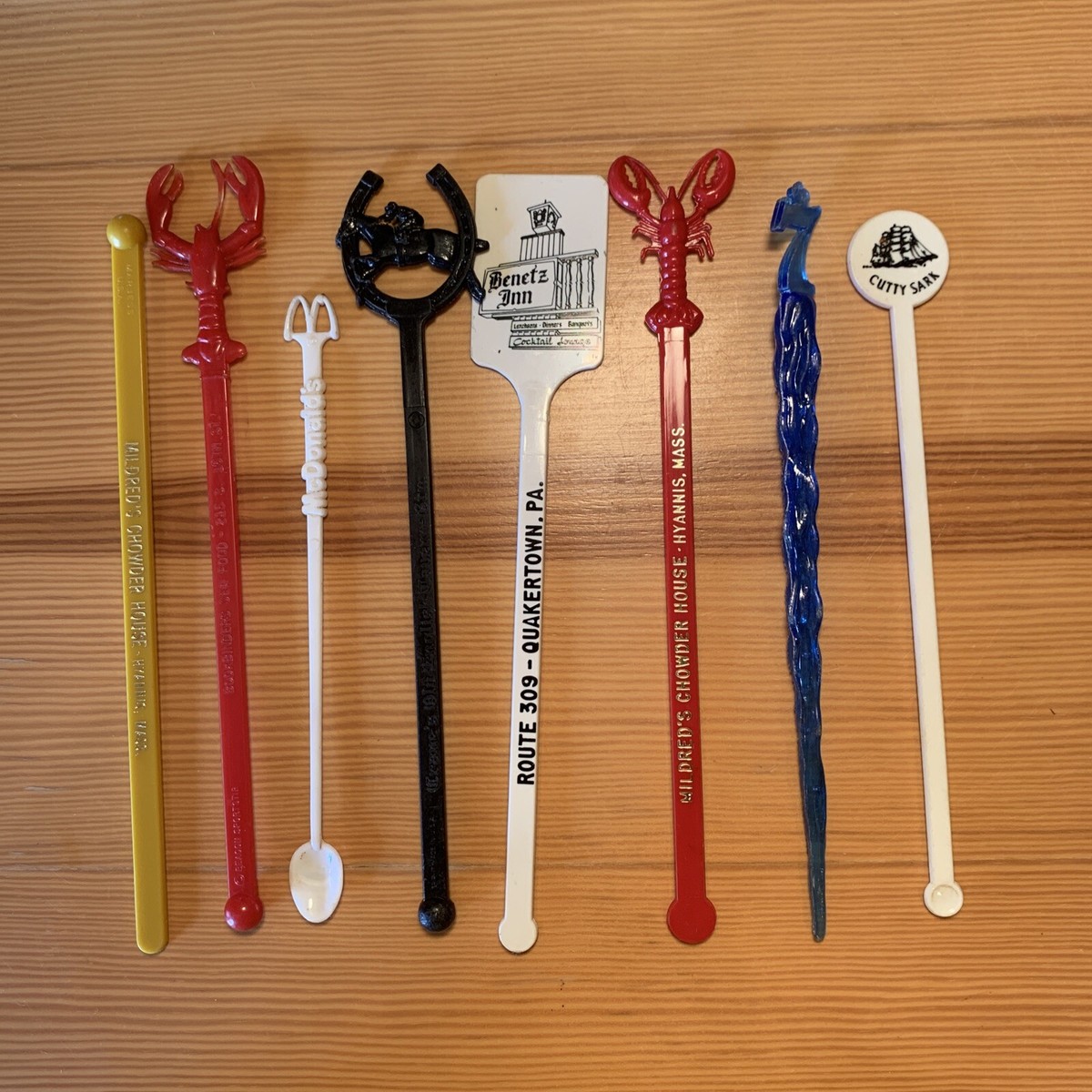Vintage Lot 8 Swizzle Sticks Plastic Drink Stir Stirrers