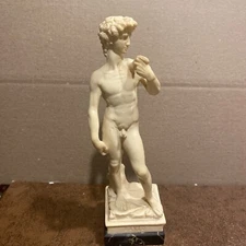 Michaelangelos „David“ From Classic Figure By A Santini W/marble Base 9" tall