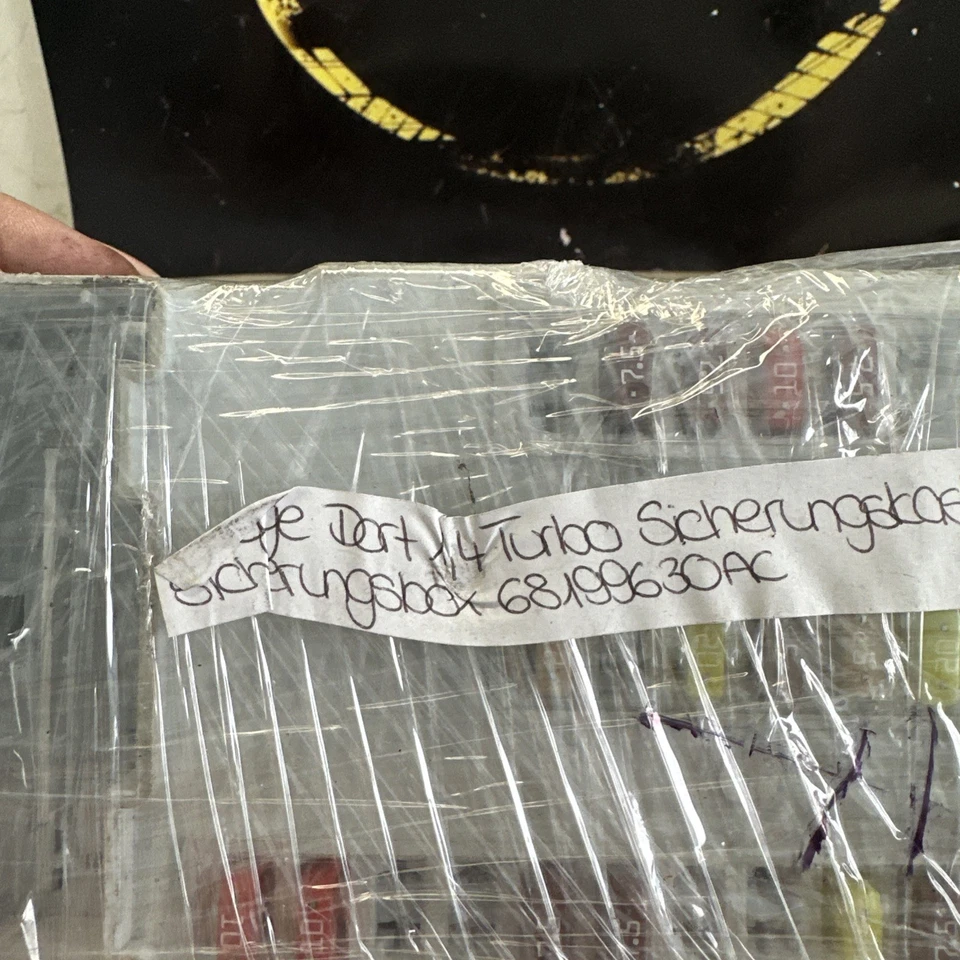 Mopar 68199630AC Modulo Controller Carrozzeria 2014 Dodge Dart 68199630AC - Immagine 3 di 4