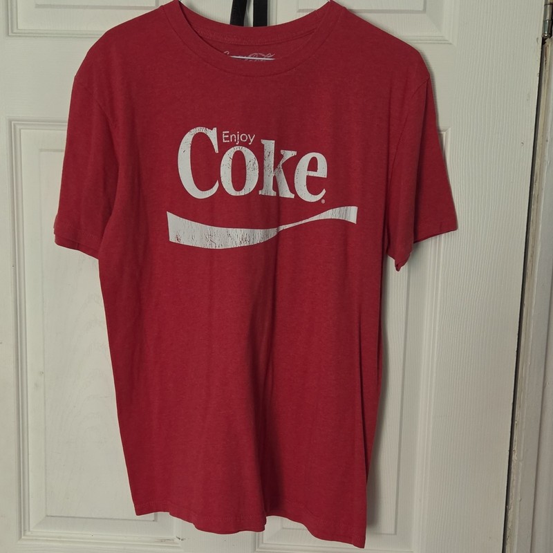 Coca-Cola Enjoy Coke Logo Graphic Tee Men's M Red Crew Neck Short Sleeve