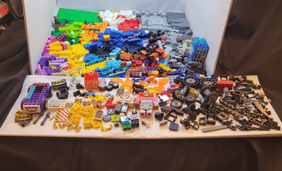 LEGOs lot Pieces Parts Bricks Blocks Bulk Mixed Lot Heroes SEE DESCRIPTION 