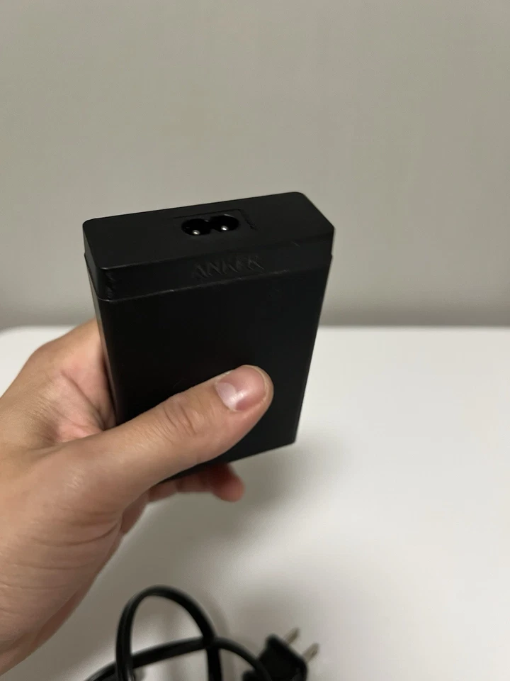 ANKER A2061 Powerport 6 Lite 6 Port Desktop USB Charger Black 100-240V 50-60 HZ - Image 3 of 4