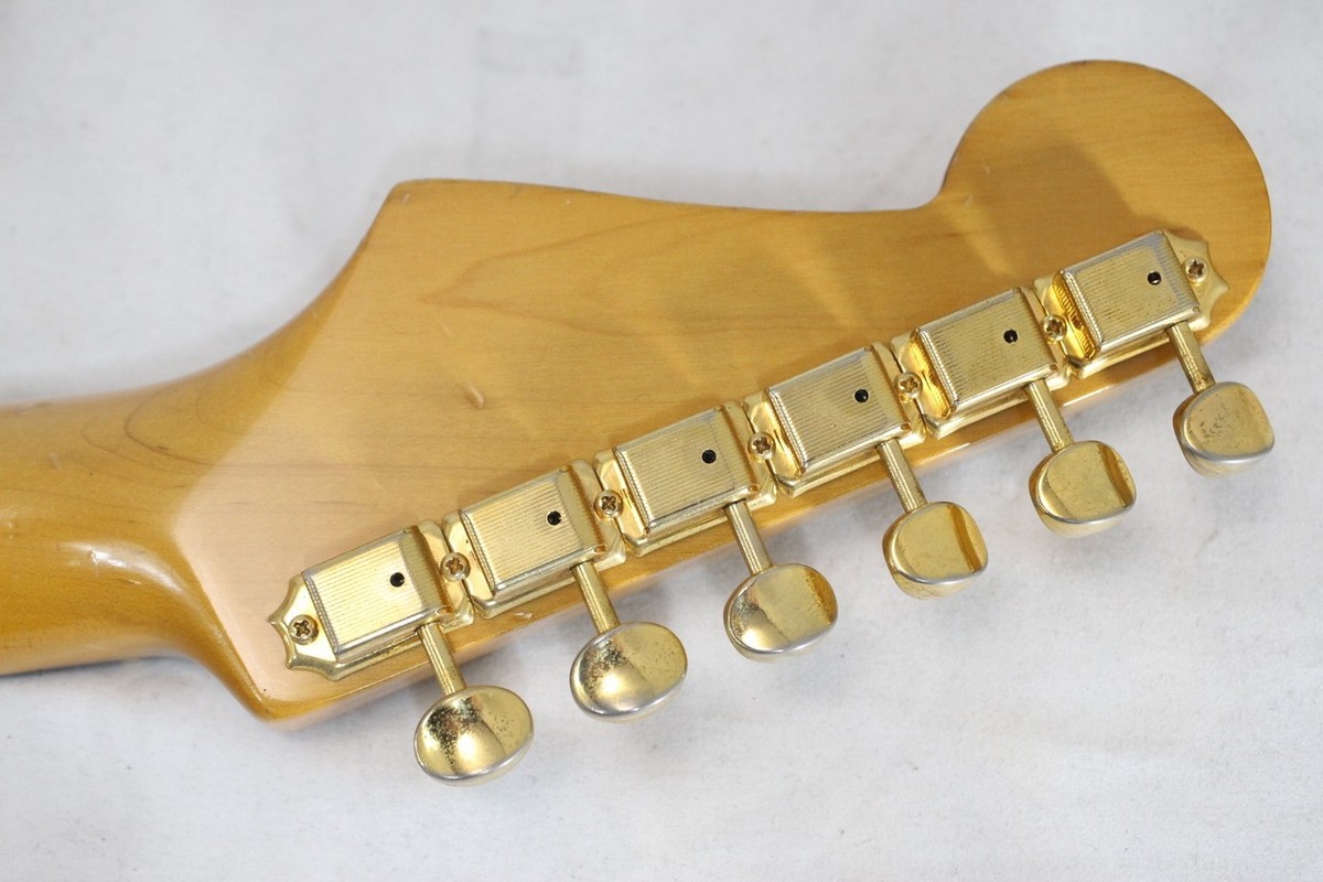 ギター FENDER Japan ST62G-65 Custom Edition1993 Fender Japan 1993年 ST62G-65（FENDER Japan ST62G-65 Custom