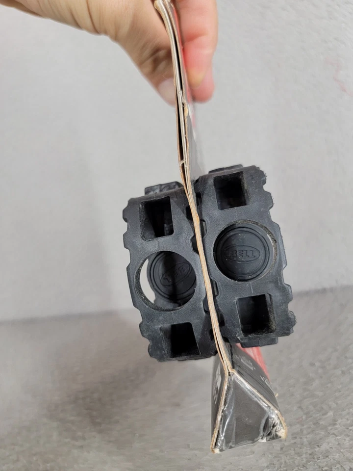 Juego de Pedales Universal para Bicicleta Bell Sports Kicks 350 Original Negro SE ADAPTA A 1/2" y 9/16" Foto 3 de 4