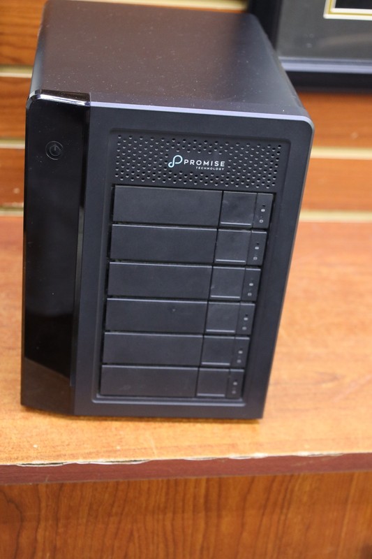Promise Pegasus3 R6 36TB 6-Bay Thunderbolt 3 RAID Array 6 x 6TB
