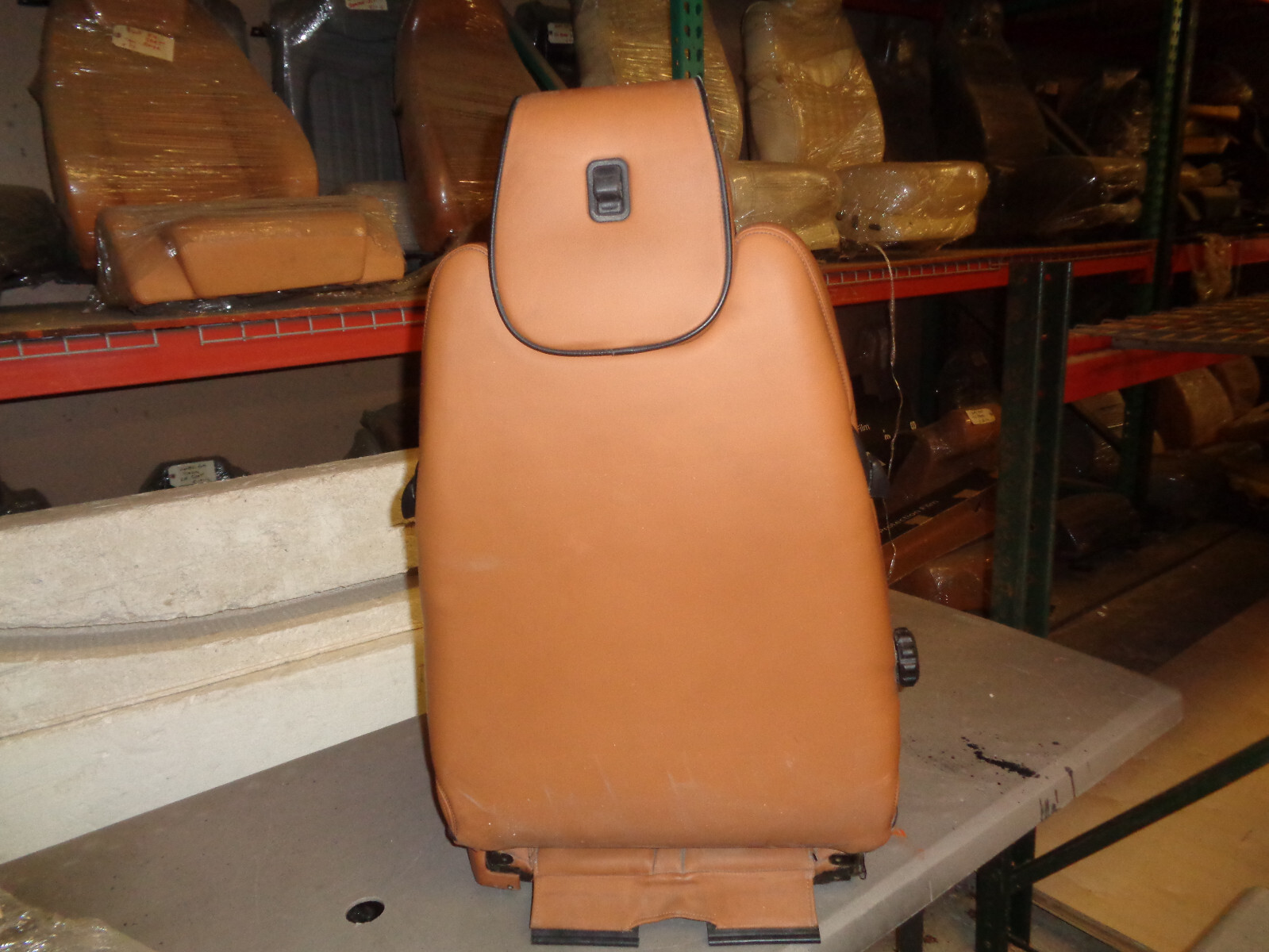 Ferrari F430 - LH Driver Seat /Daytona /  ( Brown)