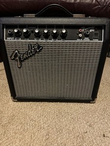 Fender Frontman 15G Travel, Combo. Guitar Amplifier. 