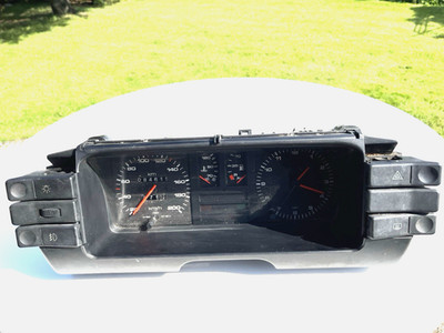 Original Audi 80 90 B2 Oldtimer Tachometer Kombiinstrument 88471064