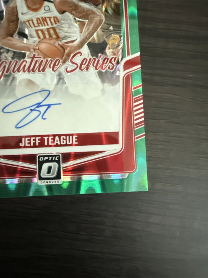 Donruss Optic Jeff Teague Signature Series 2024 verde sísmico automático/35 Foto 4 de 4