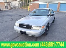 2006 Ford Crown Victoria POLICE INTERCEPTOR P71 Z5 3.27 1 OWNER CARFAX CT GOVT
