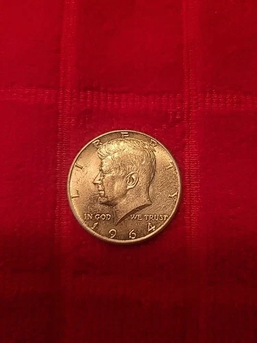 NICE! 1964 90% KENNEDY HALF DOLLAR COIN 50C