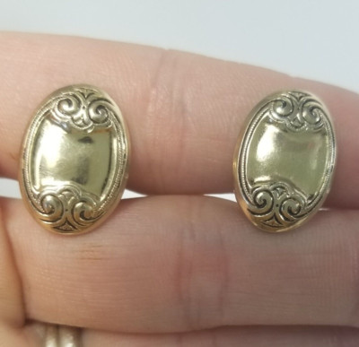 Vintage Gold Tone Scrolled Design Clip on Earrings Oval