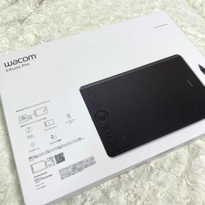 Drawing Pen Tablet Wacom Intuos Pro Medium and Soft Case ACK52702