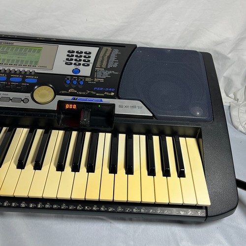 Yamaha PSR-540 16trk Arranger Keyboard w USB GoTek 100 Floppy Emulator TESTED - Picture 3 of 19