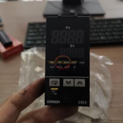 USED 1PCS OMRON Digital Controller E5EK-AA2-500 E5EKAA2500