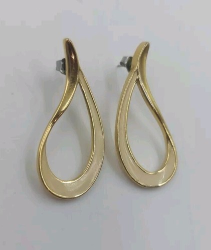 Vintage Avon Cream Enamel Slender Tear Drop Ribbon Loops Earrings Surgical 1986 - Picture 2 of 7