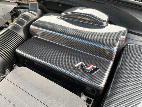 Copribatteria - Hyundai i30 - Effetto fibra di carbonio plastica - Foto 5 di 6