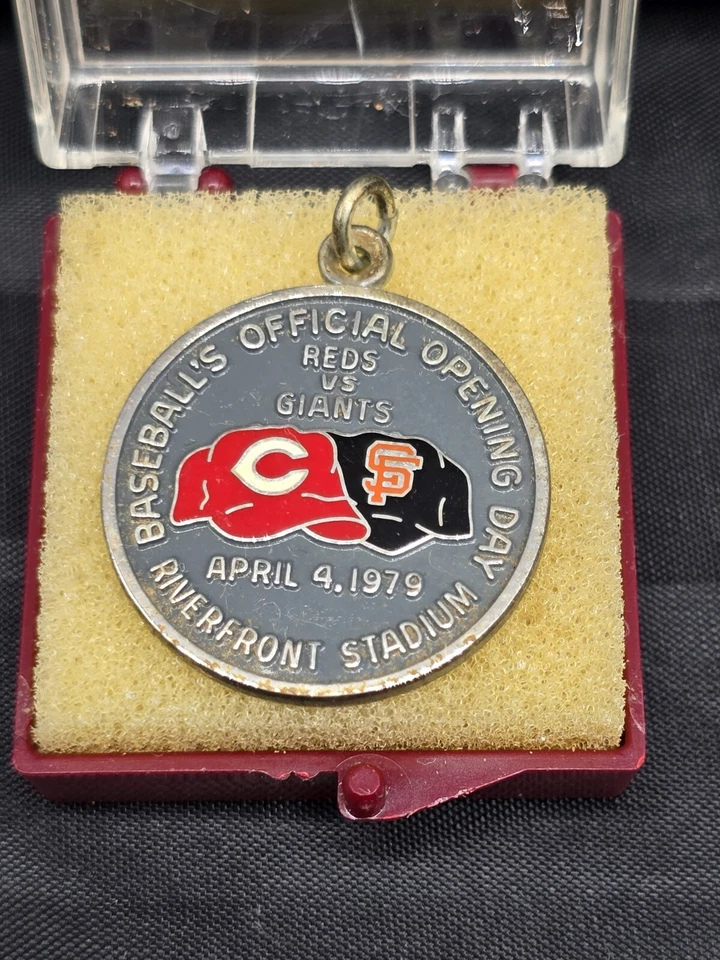 1979 Cincinnati Reds Riverfront Stadium Opening Day Media Charm Pendant Pin RARE - Image 2 of 4
