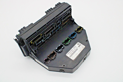 Mercedes E-Class Fuse Box A2129008307 A 212 900 83 07 F005V01063