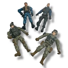 Lot of 4 Army Soldiers Action Figures Chap Mei Lenard