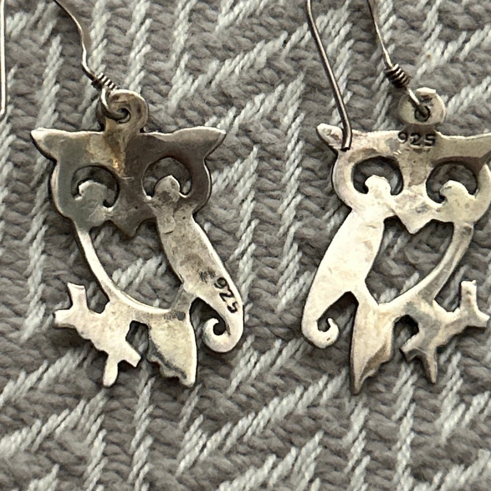 Pendientes de búho de plata de ley marcados 925 en cada uno. "El búho es de 1""" Foto 4 de 4
